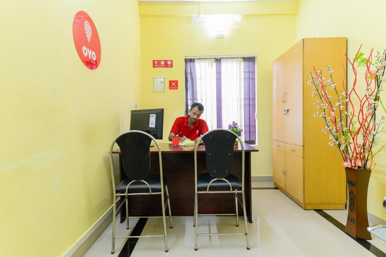 Kochi Oyo 8273 Diamond Inn מראה חיצוני תמונה