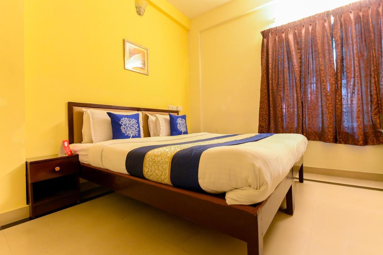 Kochi Oyo 8273 Diamond Inn מראה חיצוני תמונה